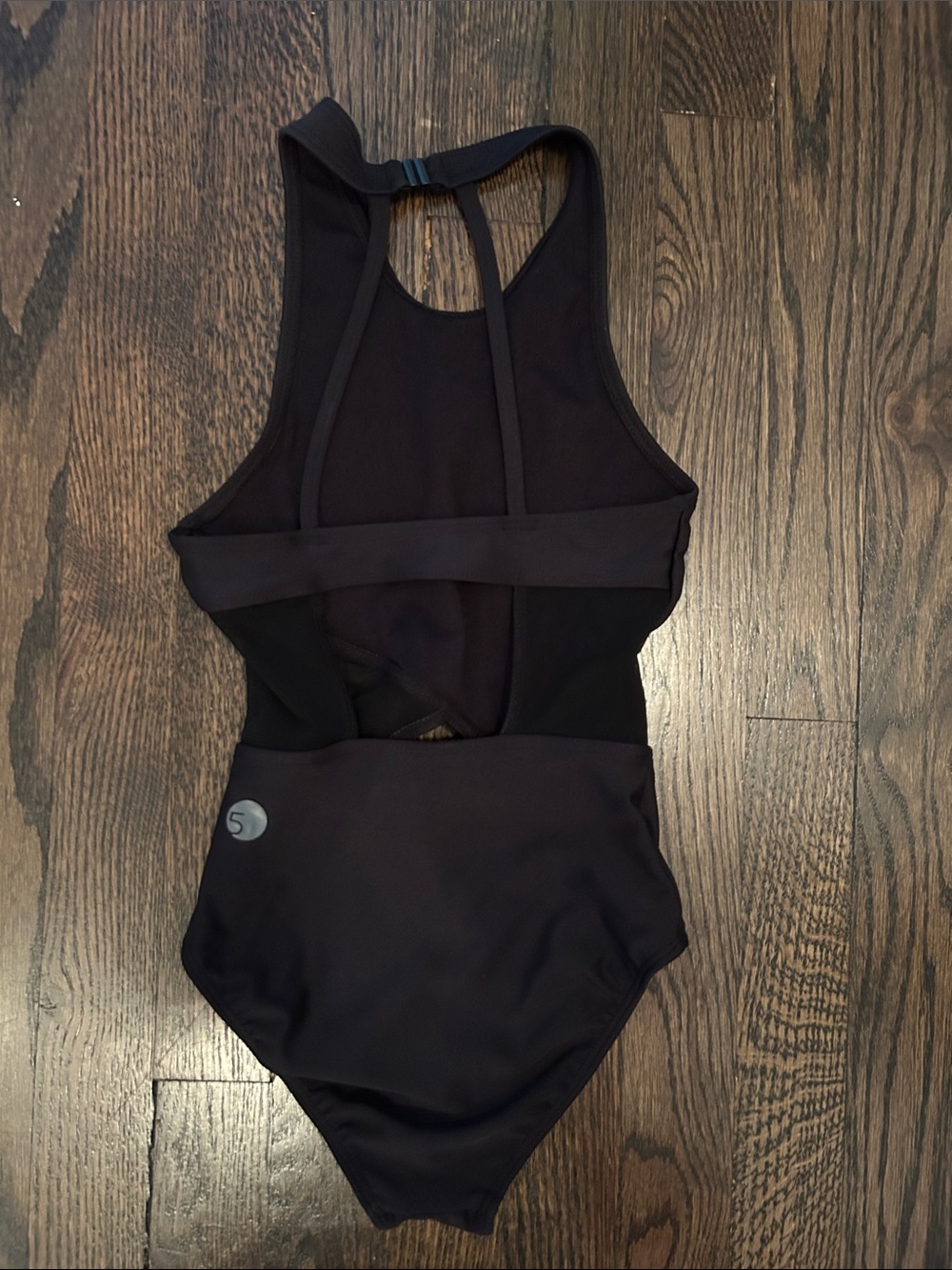 FIVE Dancewear Black Leotard Youth Medium - Picture 2 of 3